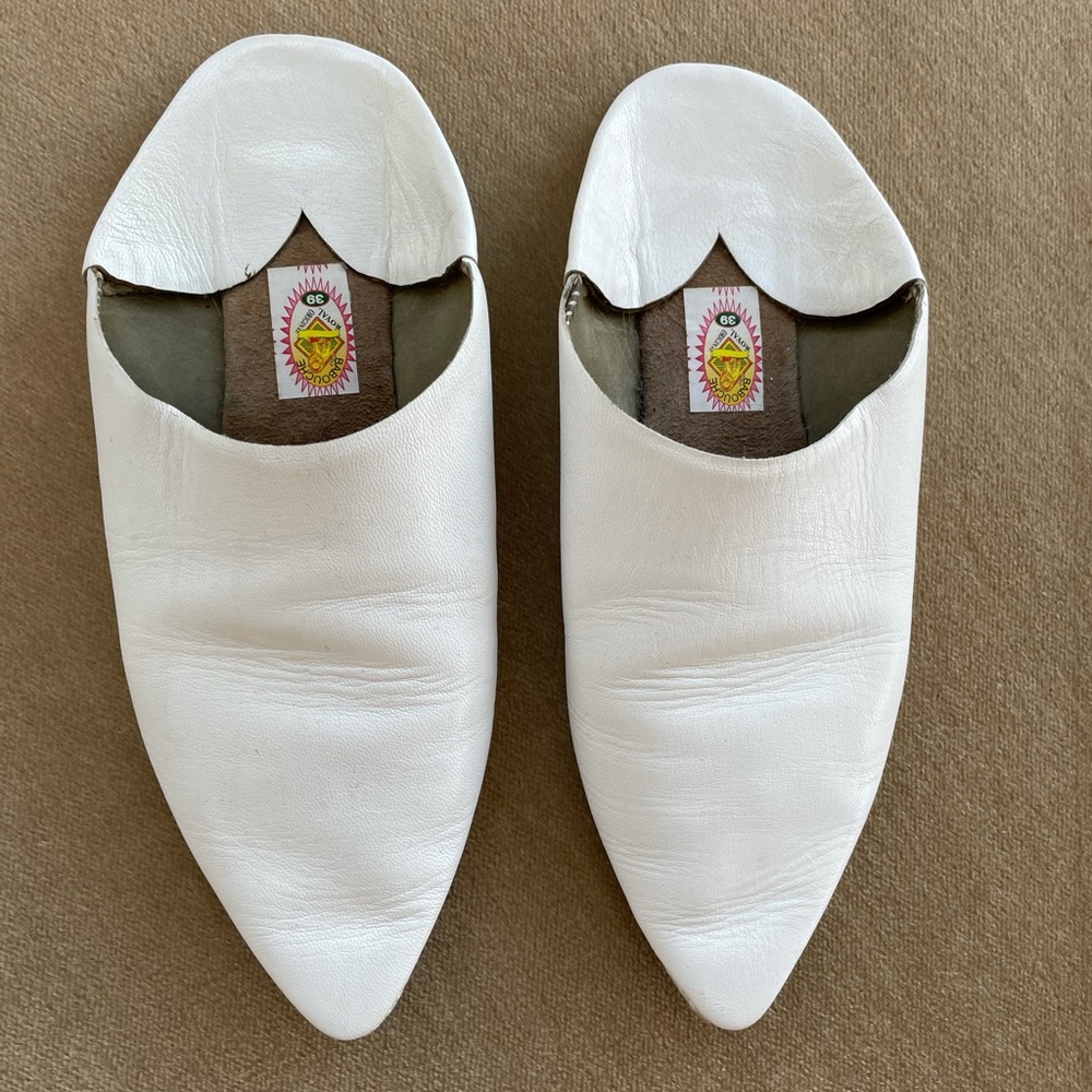 Like New - Moroccan Baboush Real Leather Slides